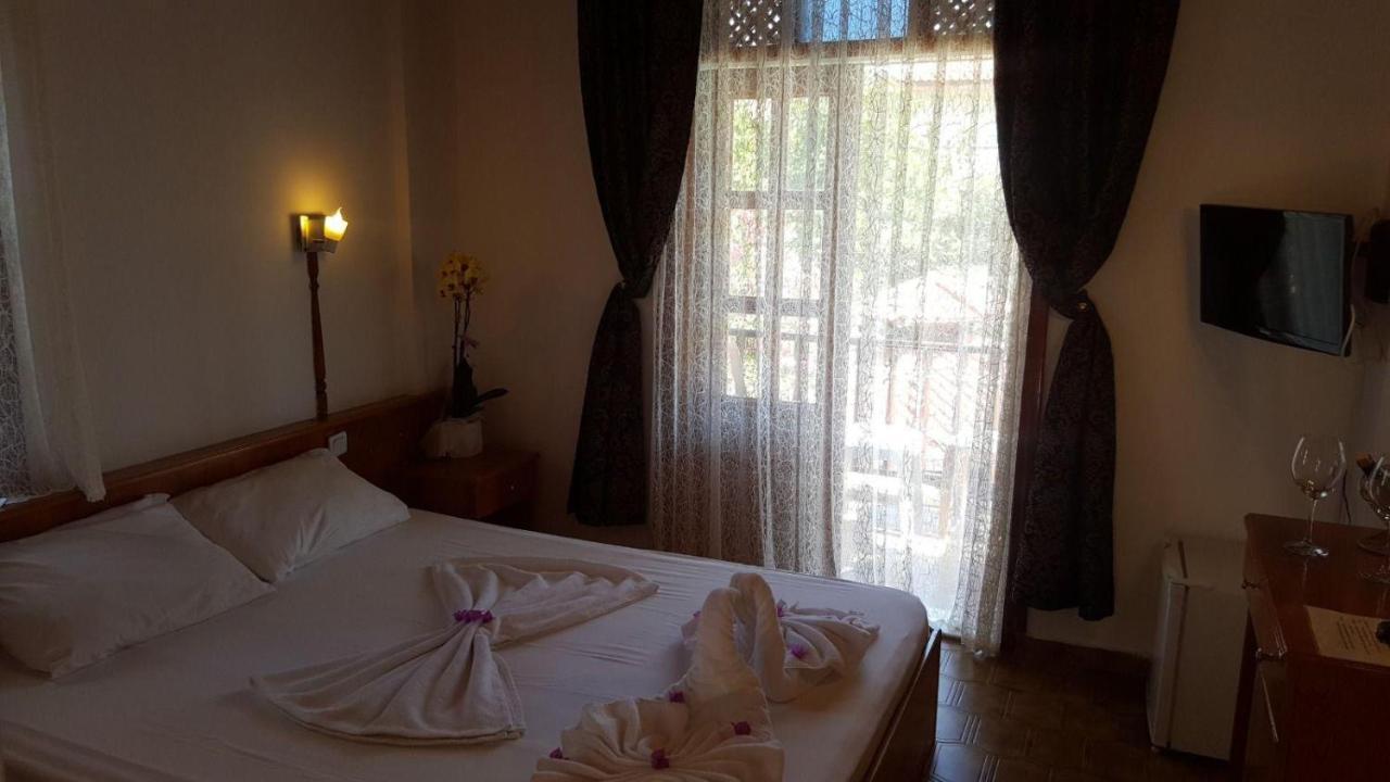 Palma Rosa Hotel Çamyuva Buitenkant foto