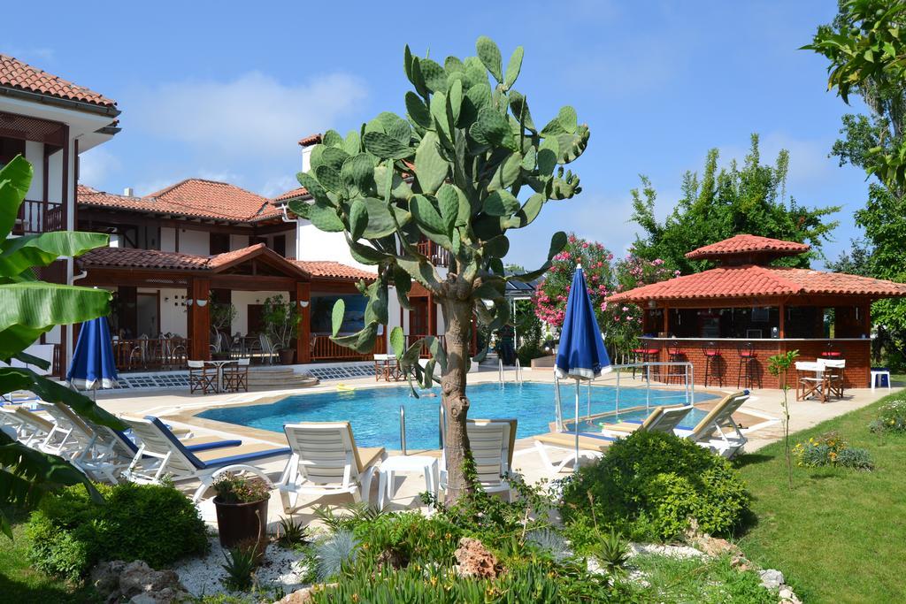 Palma Rosa Hotel Çamyuva Buitenkant foto