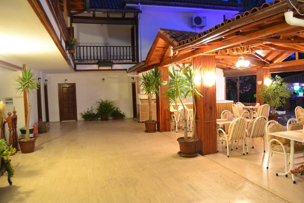 Palma Rosa Hotel Çamyuva Buitenkant foto