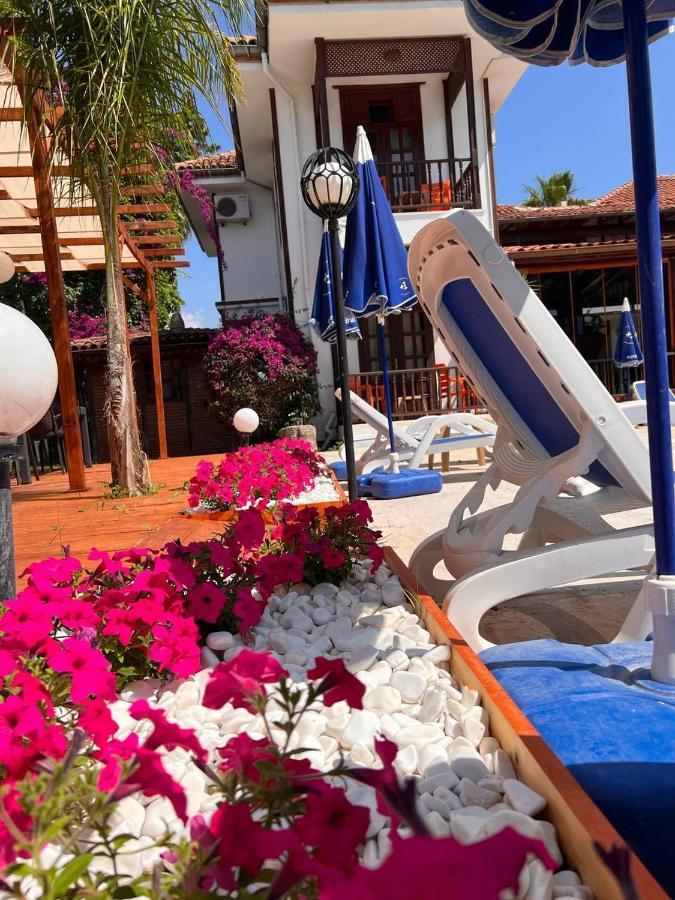 Palma Rosa Hotel Çamyuva Buitenkant foto