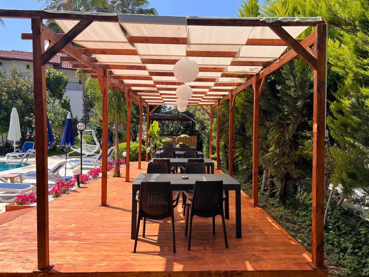 Palma Rosa Hotel Çamyuva Buitenkant foto