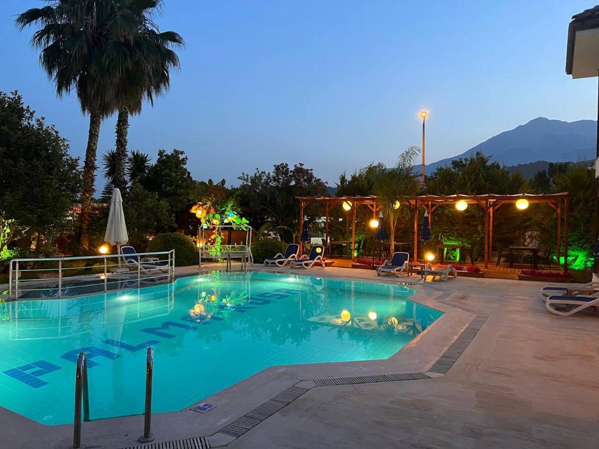 Palma Rosa Hotel Çamyuva Buitenkant foto